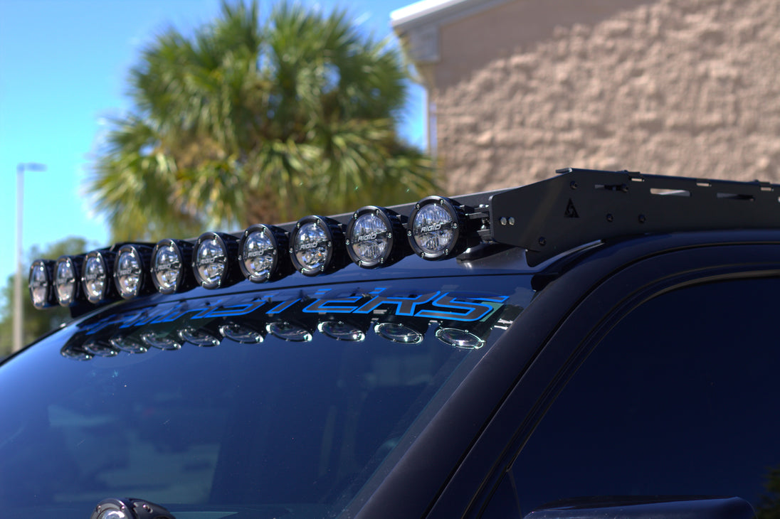 GMC Sierra 1500 - Roof Rack - 5th Gen close lights view