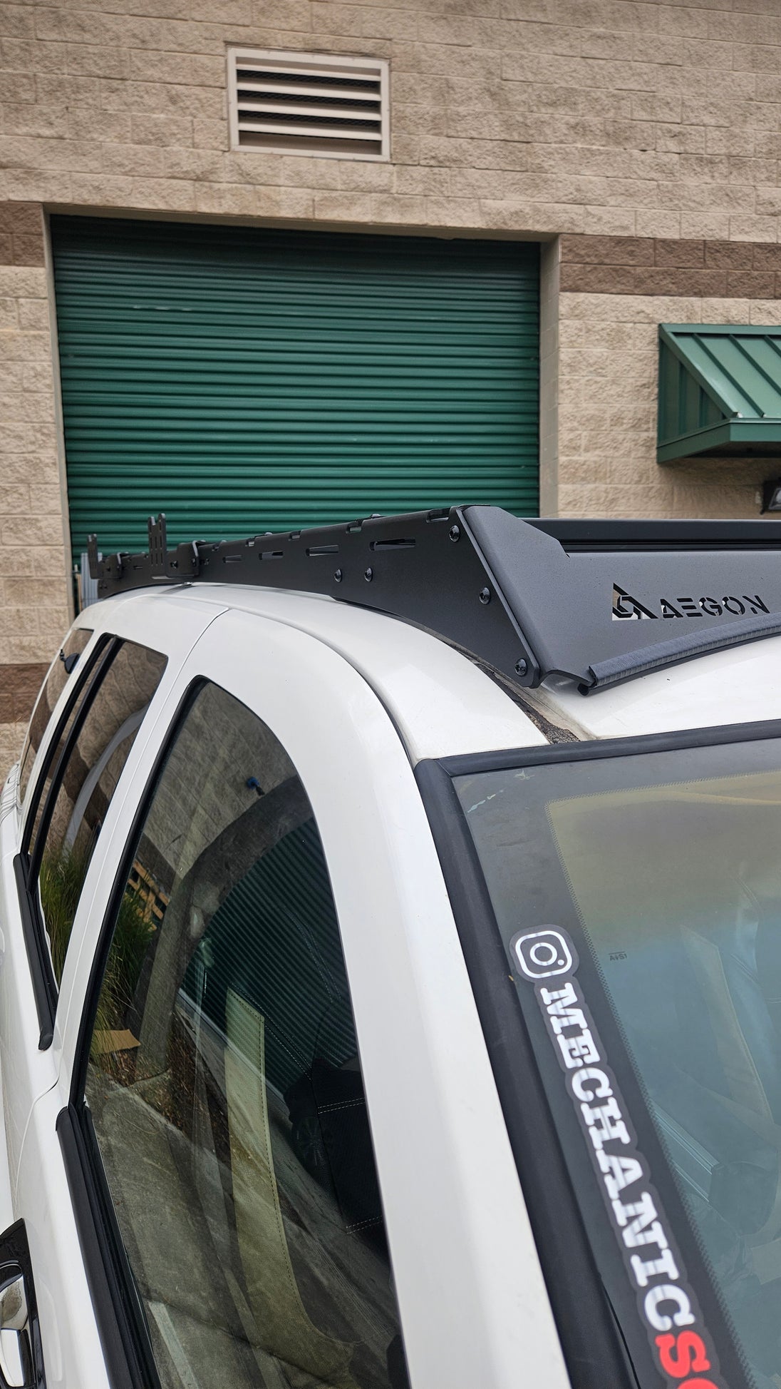 Jeep Grand Cherokee - Aegon Roof Rack - WJ / WG - 1999-2004 close view