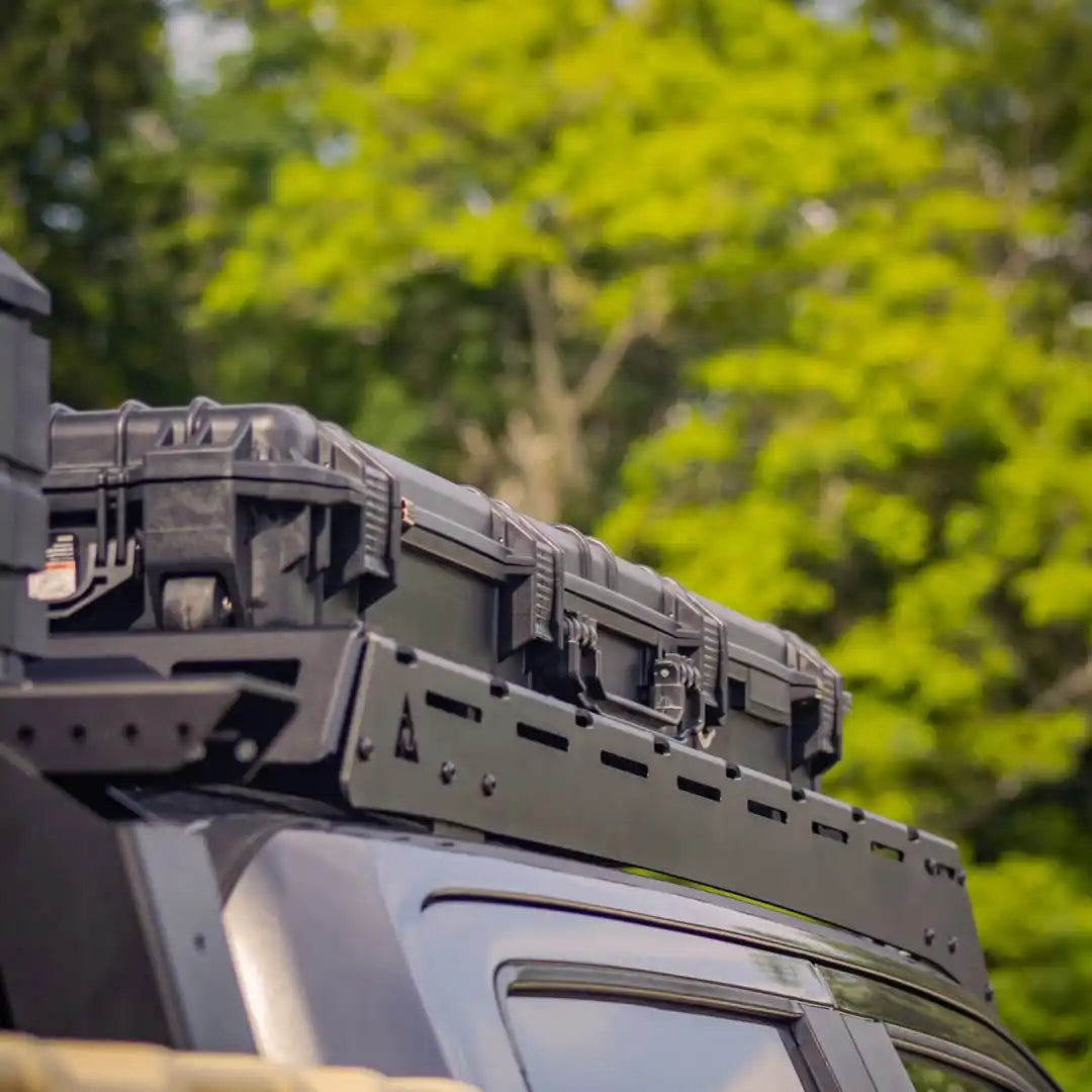 Roof Rack System on a vehicle