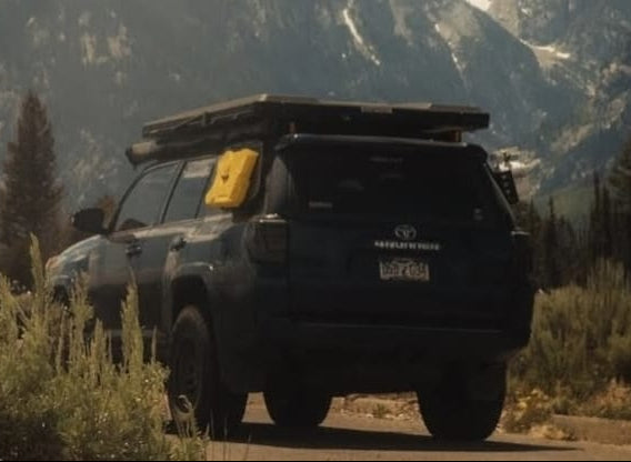 Lightweight 32 lbs aluminum roof rack for Toyota 4Runner to maximize vehicle payload.