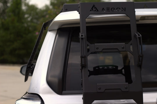Lightweight 16.5 lbs aluminum ladder for 4Runner 5th Gen with rust-resistant powder coated finish.